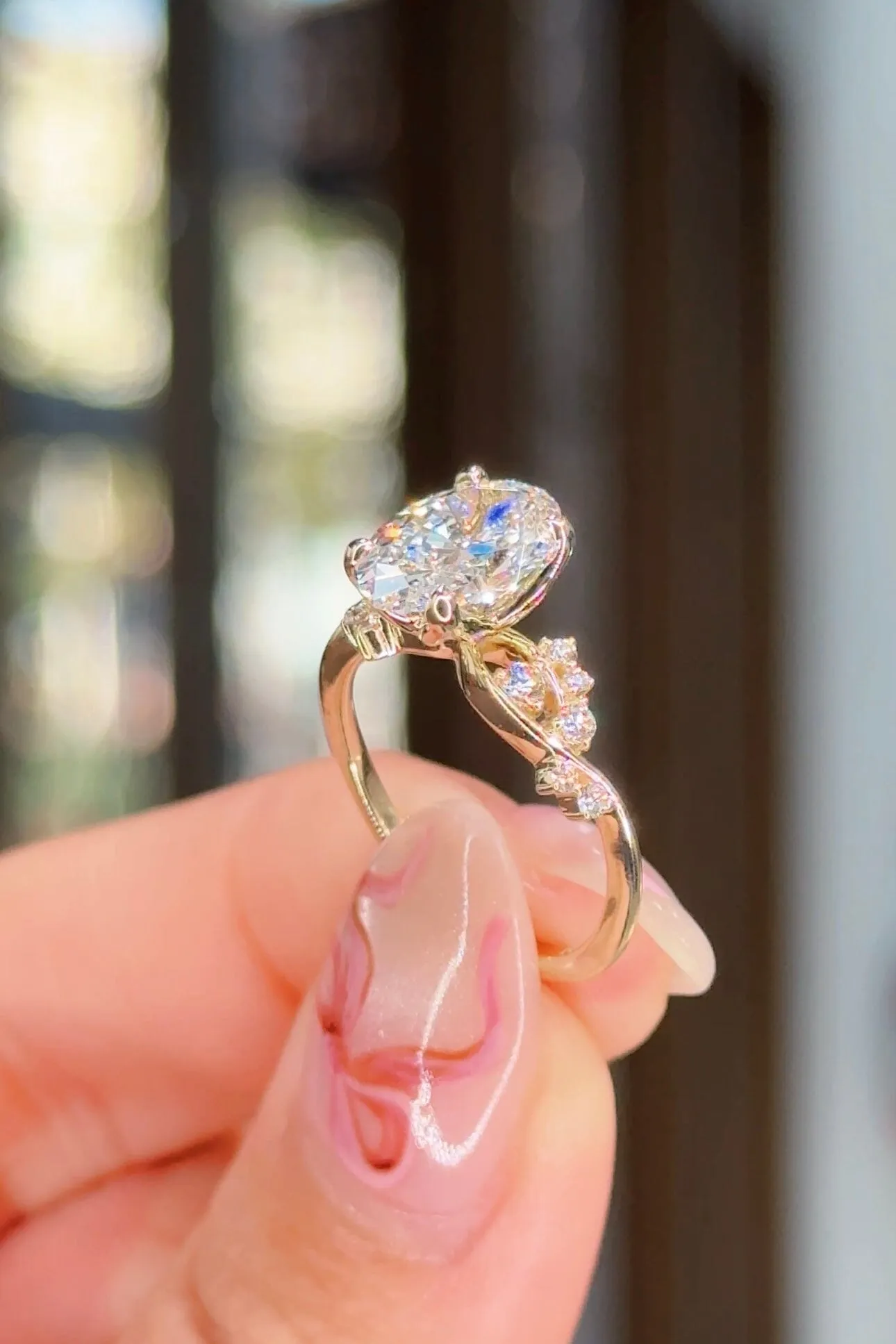 2.09ct E-VS1 Oval Lab Diamond Ariel