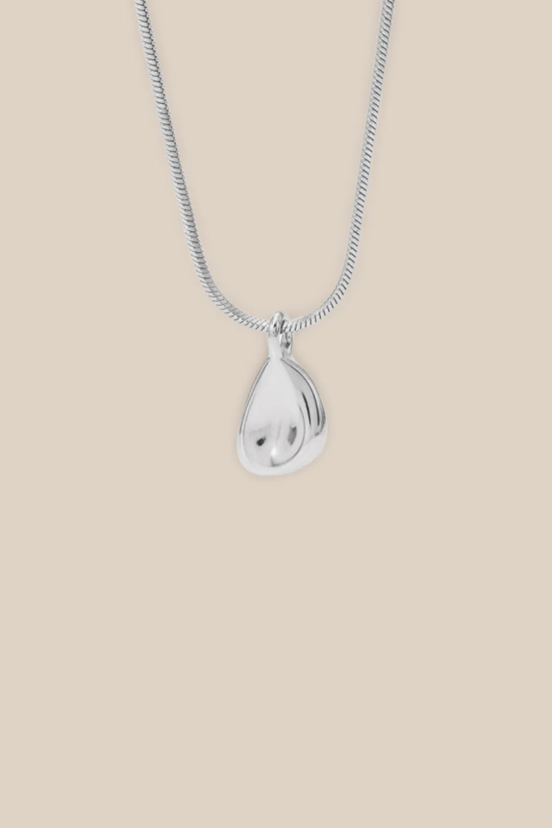 ADRIAN NECKLACE