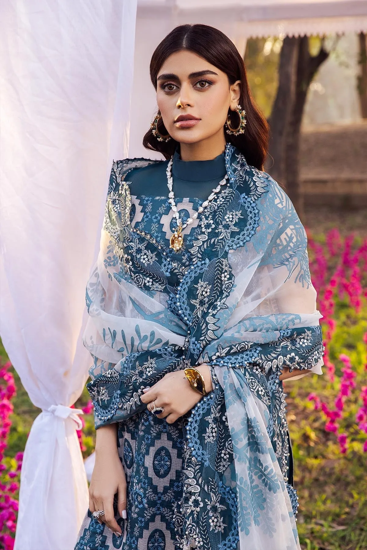 BABY BREATH NI-33 | Nureh Blooming Summers Exclusive  Luxury Lawn Collection 2022 | Unstitched Embroidered Lawn Suits