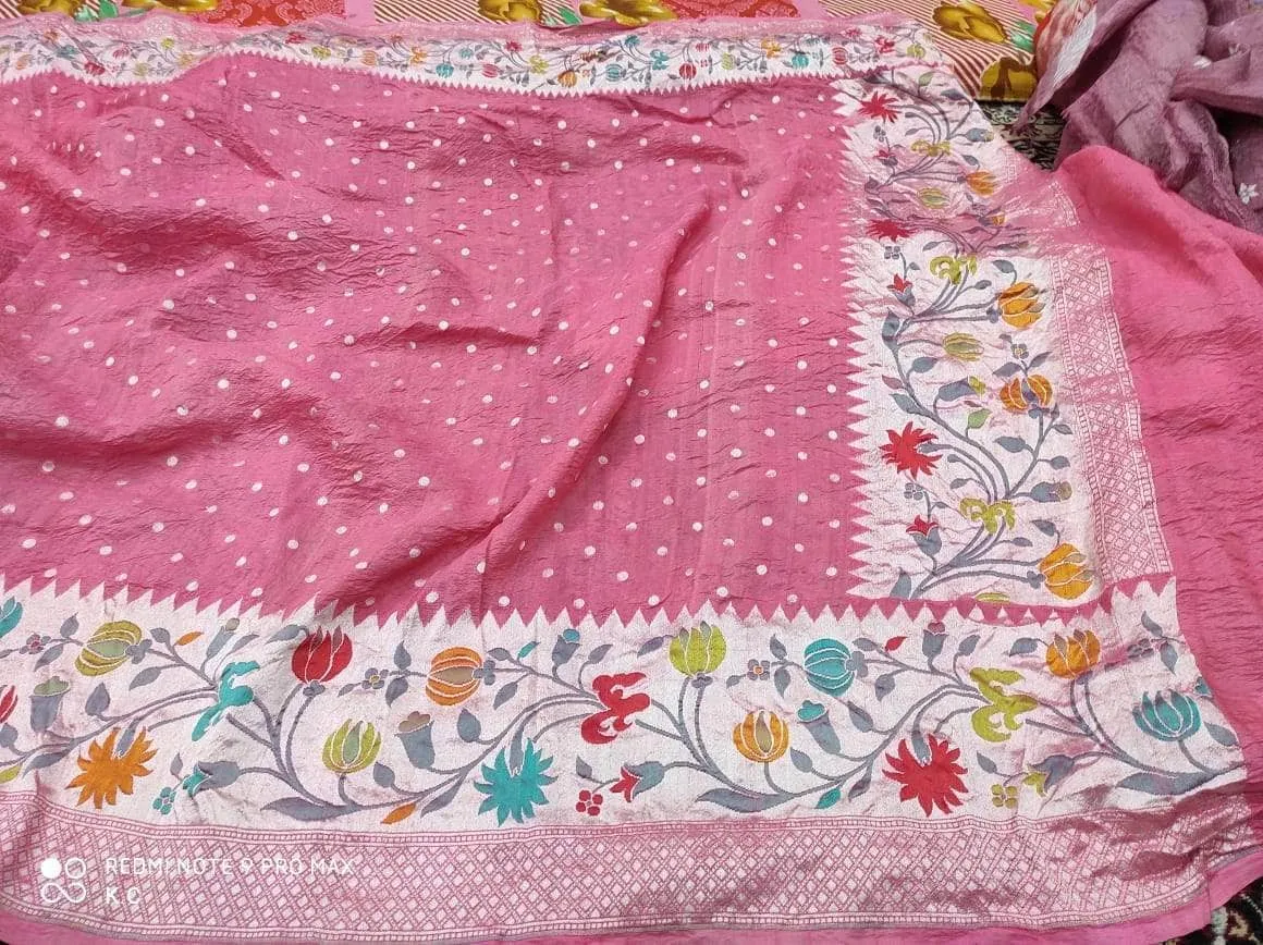 Banarasi Silk Saree with meenakari  border and Zari booti