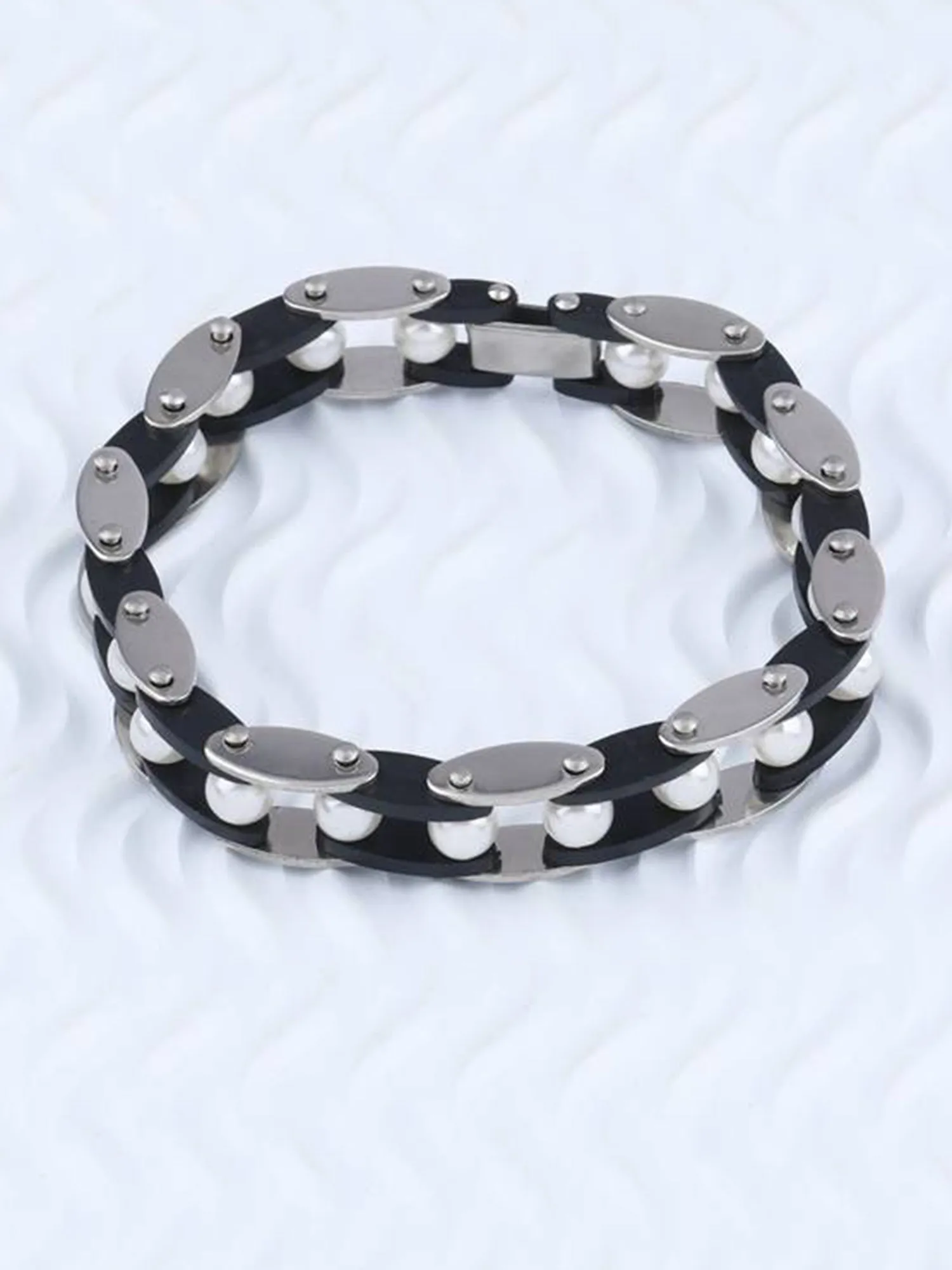 Bohey by KARATCART Men's Leather Black and Silver Link Stainless Steel Bracelet