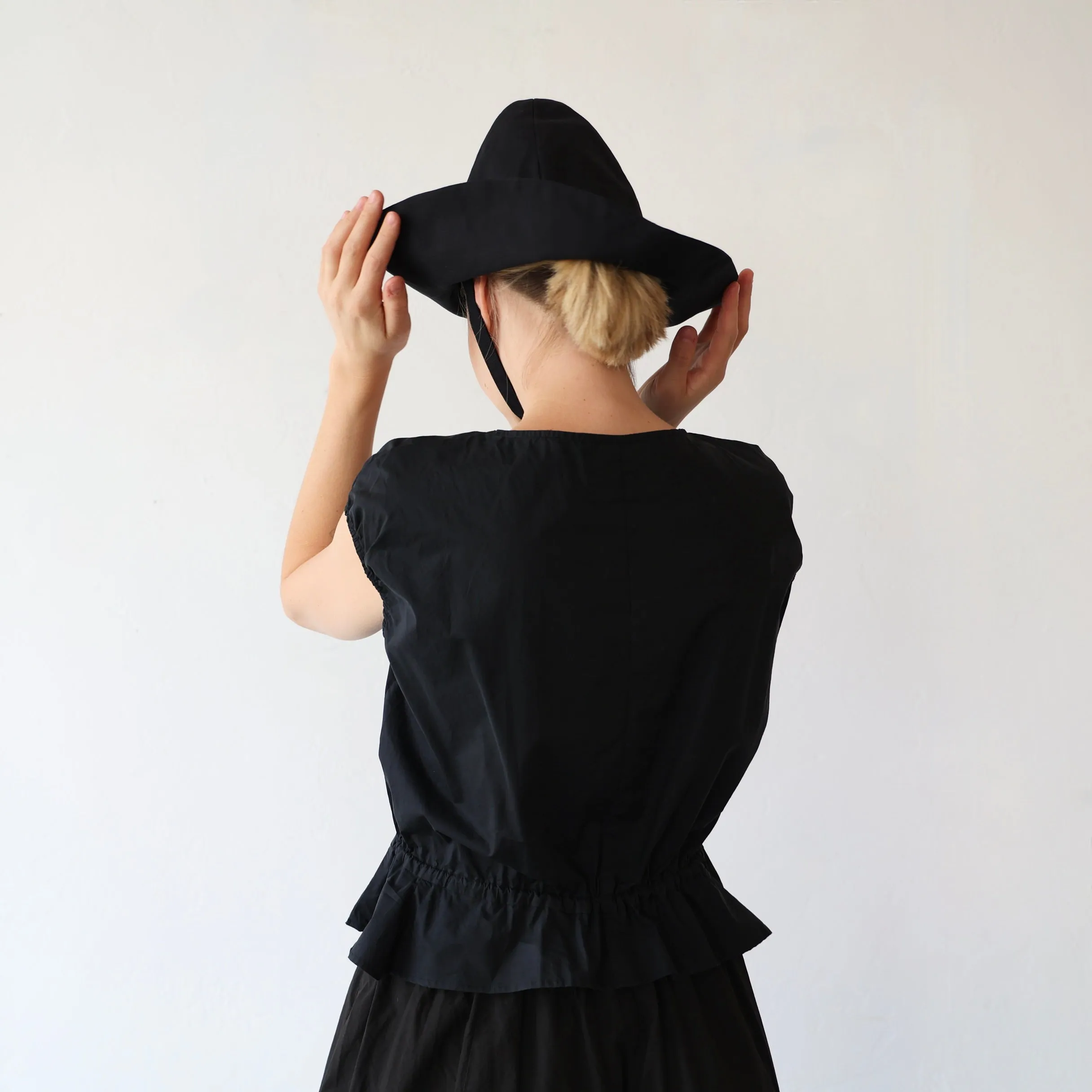 Bon Susan Hat - Black