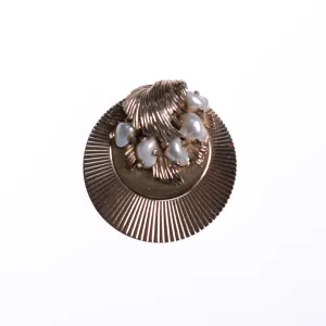 Boucher Gold Brooch With Faux Pearls
