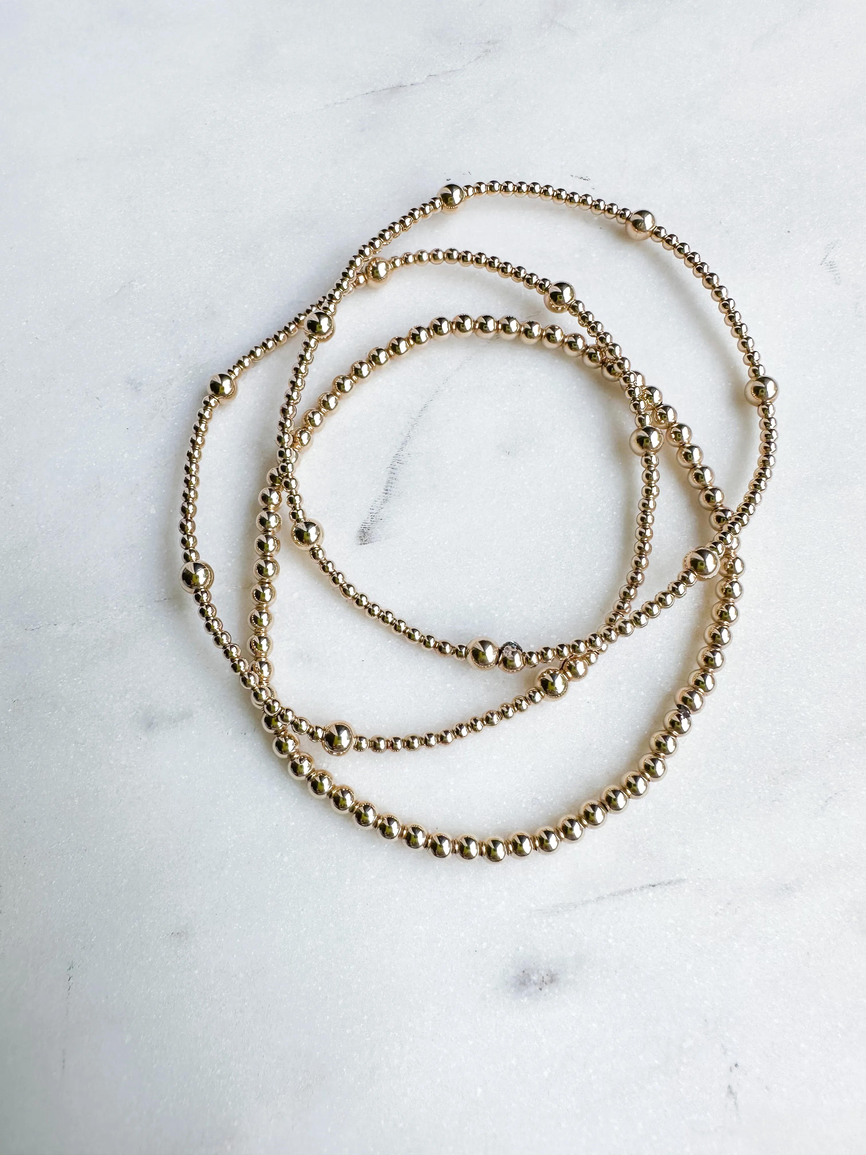 Classic Strand of Gold Bracelet
