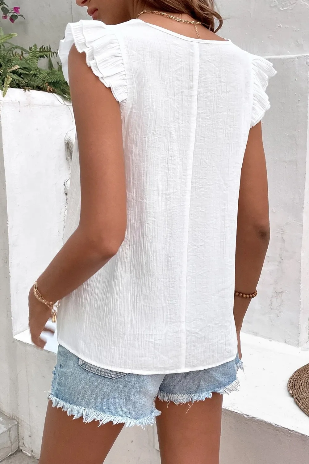 Contrast Striped V-neck Ruffle Blouse