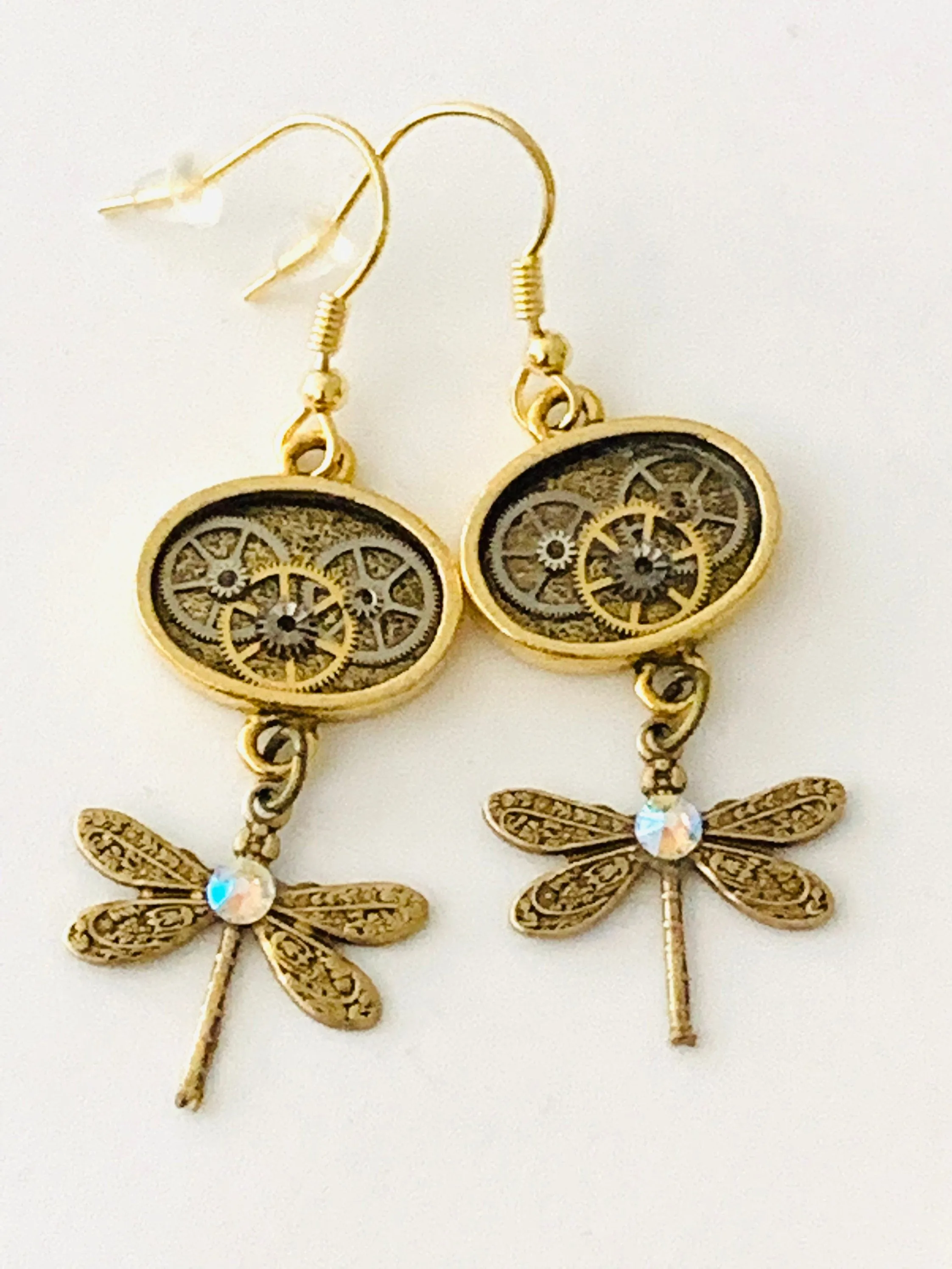 Dangle earrings set with Gold dragonfly’s - Steampunk Earrings - gift for her - Birthday gift - unique - one of a kind - with gears boho