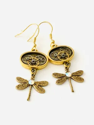 Dangle earrings set with Gold dragonfly’s - Steampunk Earrings - gift for her - Birthday gift - unique - one of a kind - with gears boho