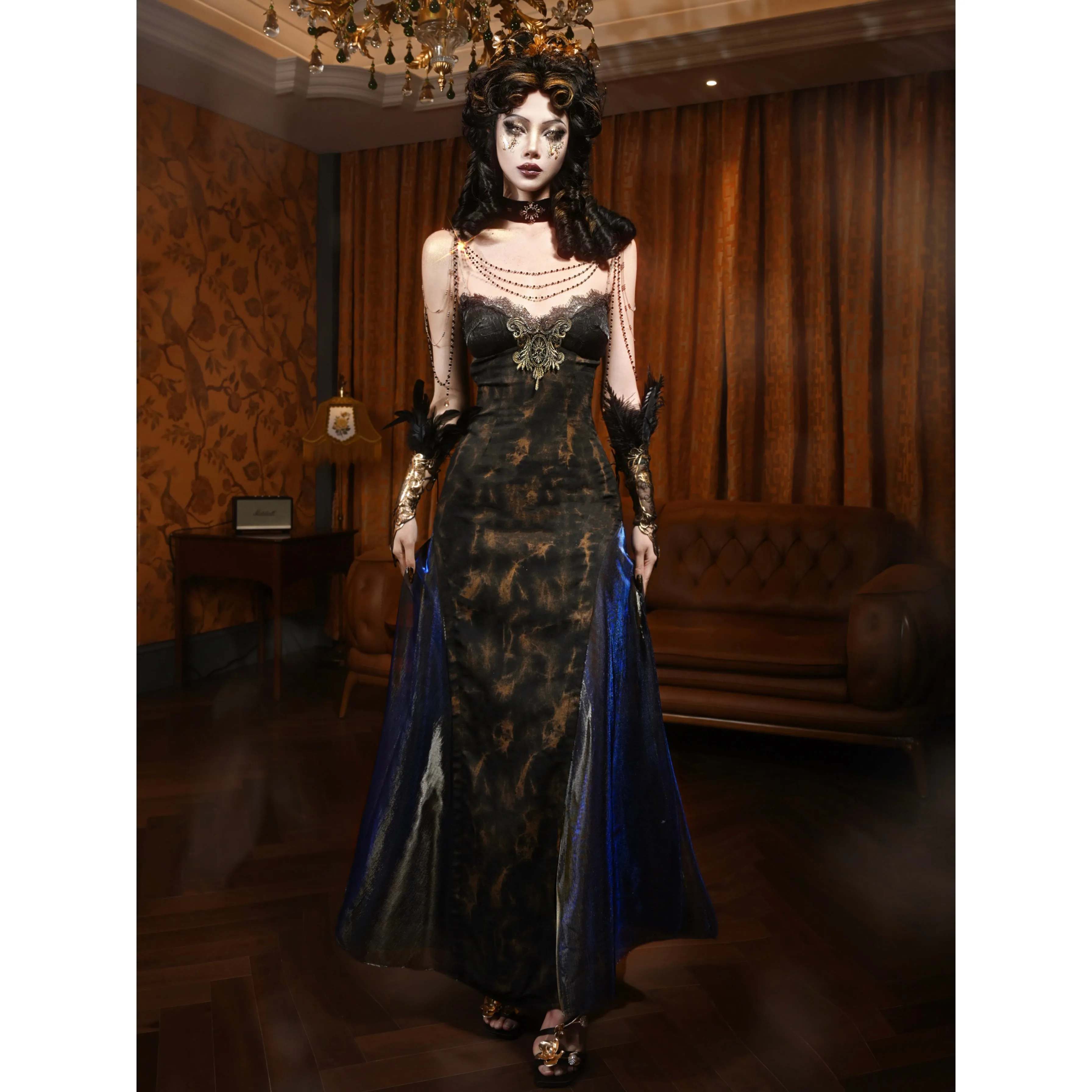 Dark aristocrat's strap dress