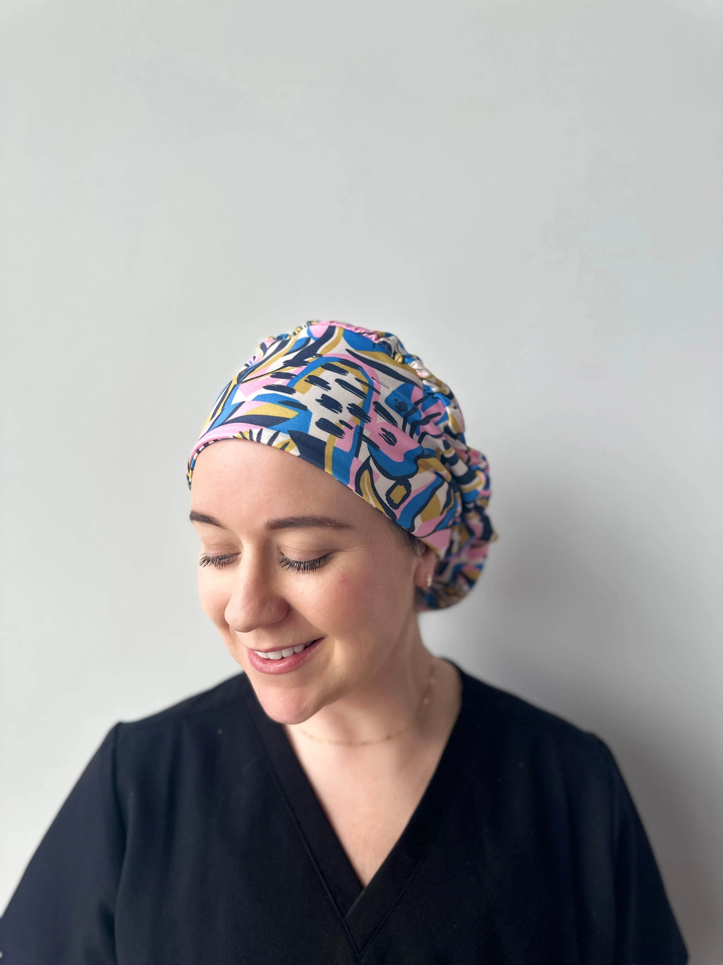 DuoStyle Scrub Hat - Vibrant Abstract