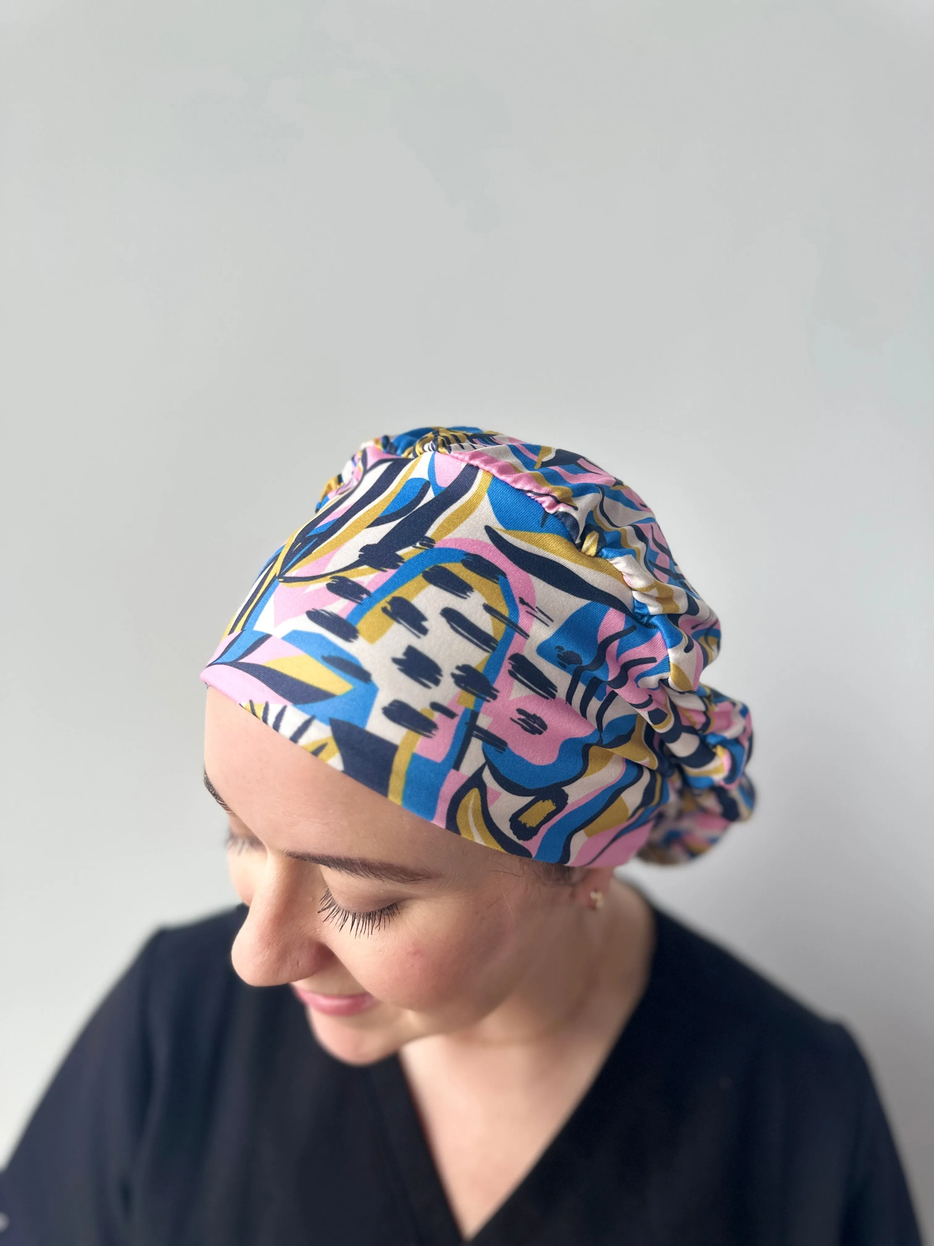 DuoStyle Scrub Hat - Vibrant Abstract
