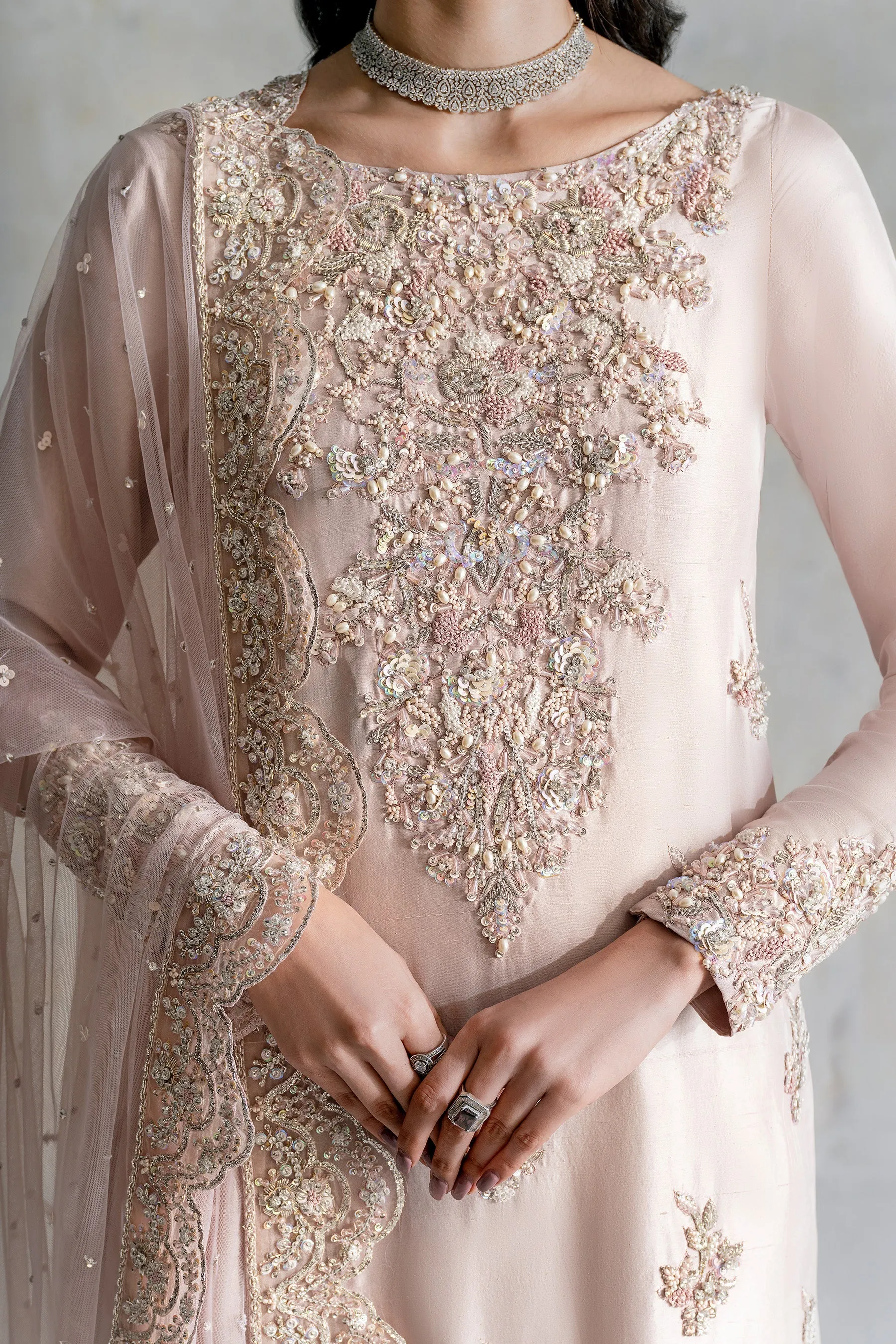 Elegant Pakistani Wedding Dress in Kameez Trouser Style