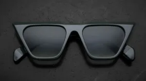 EVA-1N Viper / Emerald Gradient / Silver