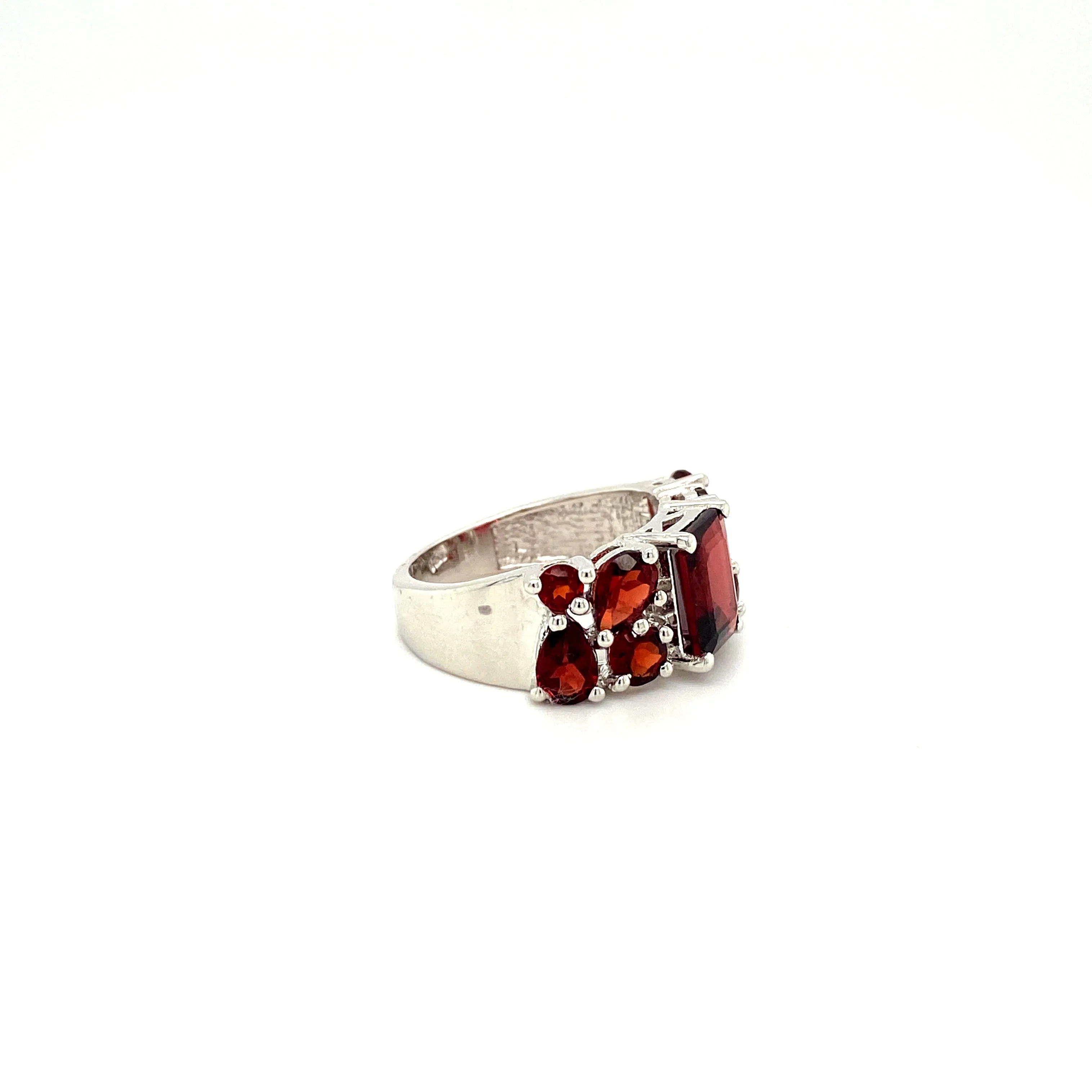 Garnet Ring in .925 Sterling Silver KSR - 13475