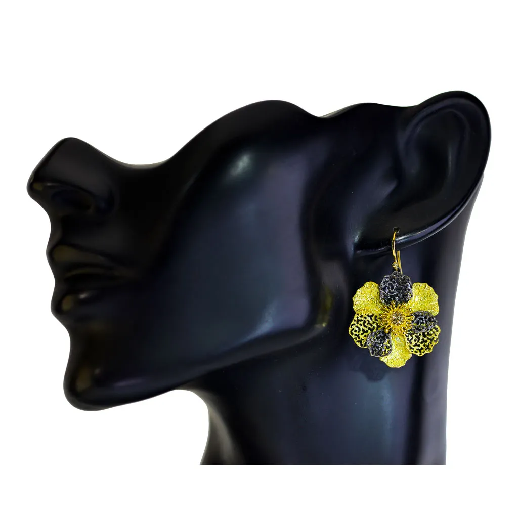 Gold Coronaria Earrings with Champagne Diamonds