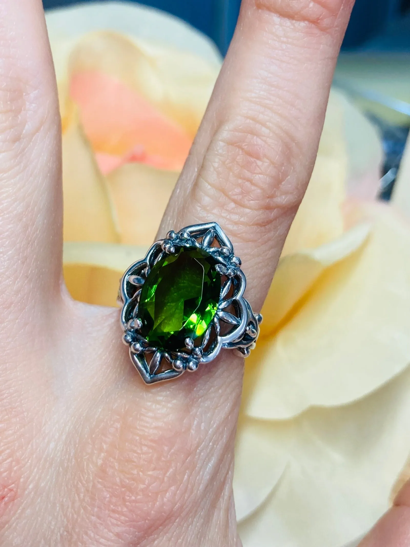 Green Peridot Ring, Gothic Filigree Ring - Vintage Style Ring D98