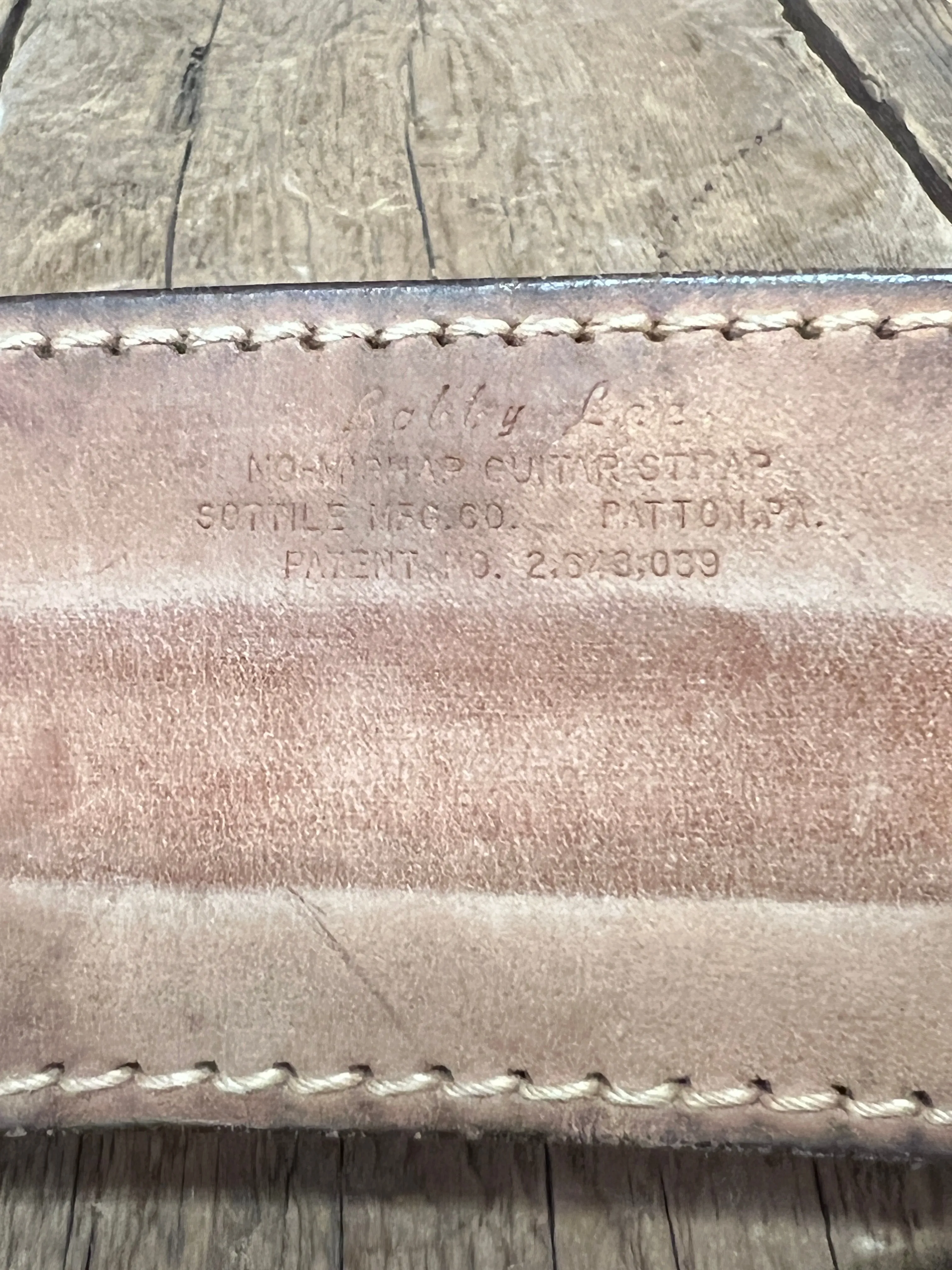 Guitar Strap vintage 1960s Bobby Lee Leather Fender style