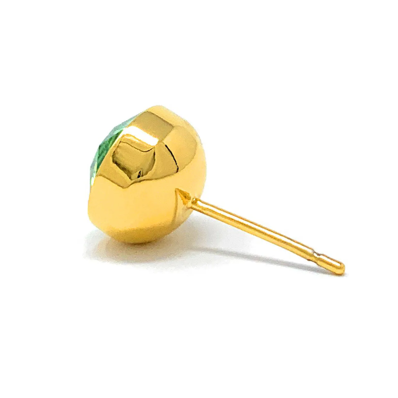 Harley Stud Earrings with Green Peridot Round Crystals from Swarovski Gold Plated