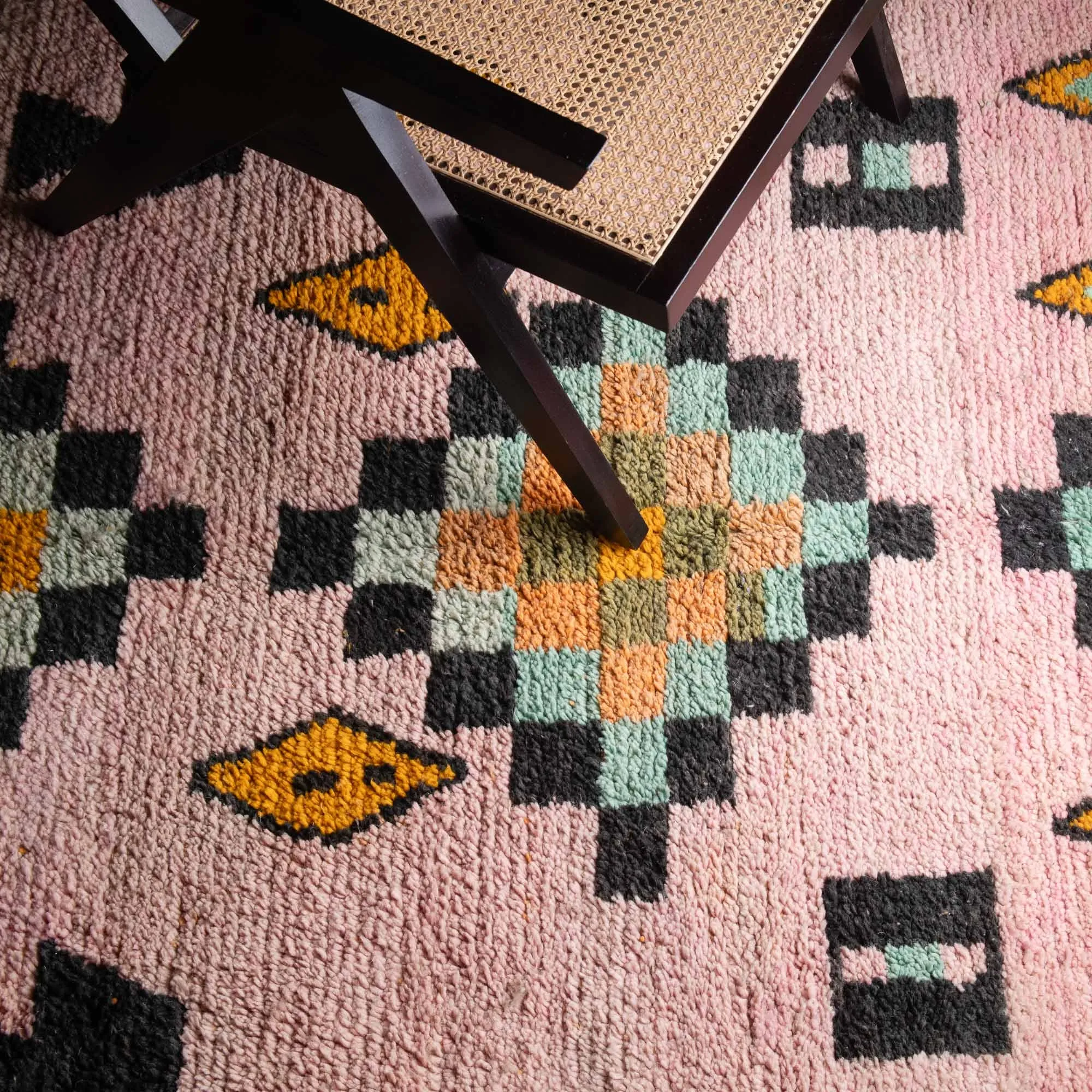 Hella - vintage boujad rug