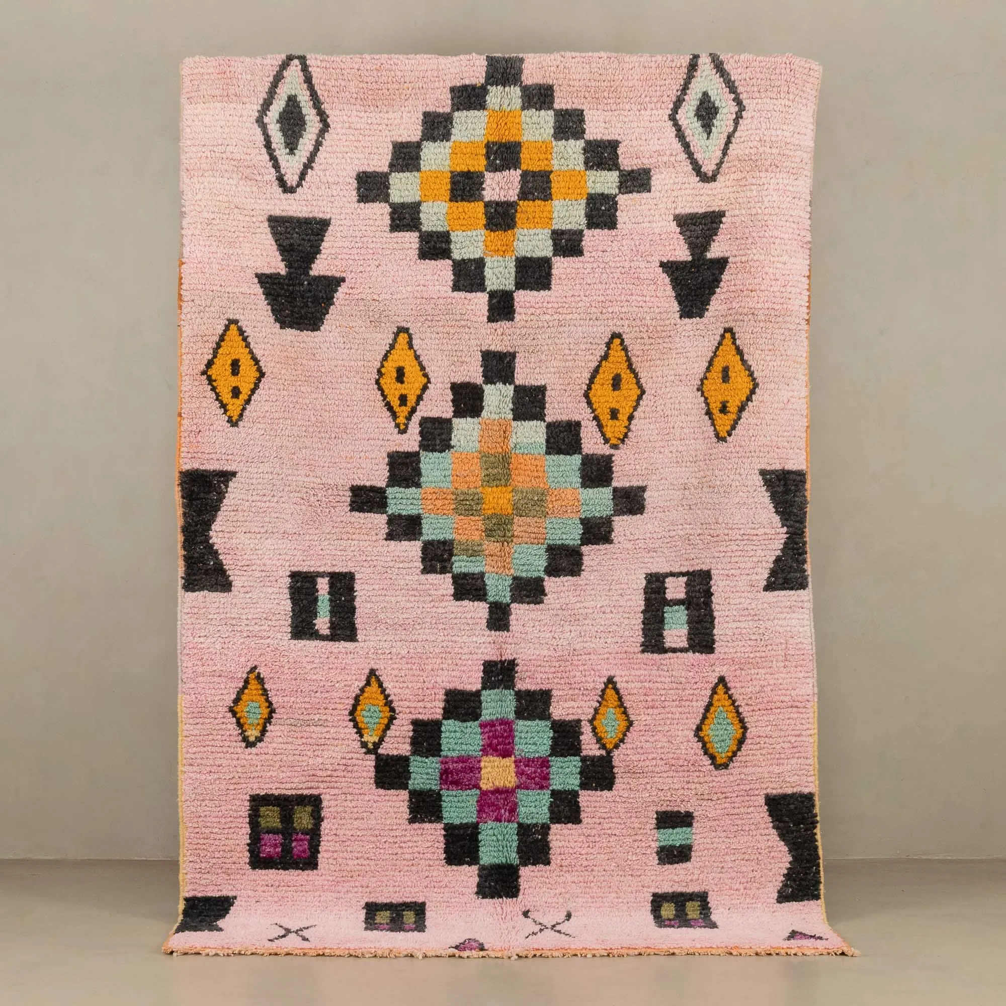 Hella - vintage boujad rug