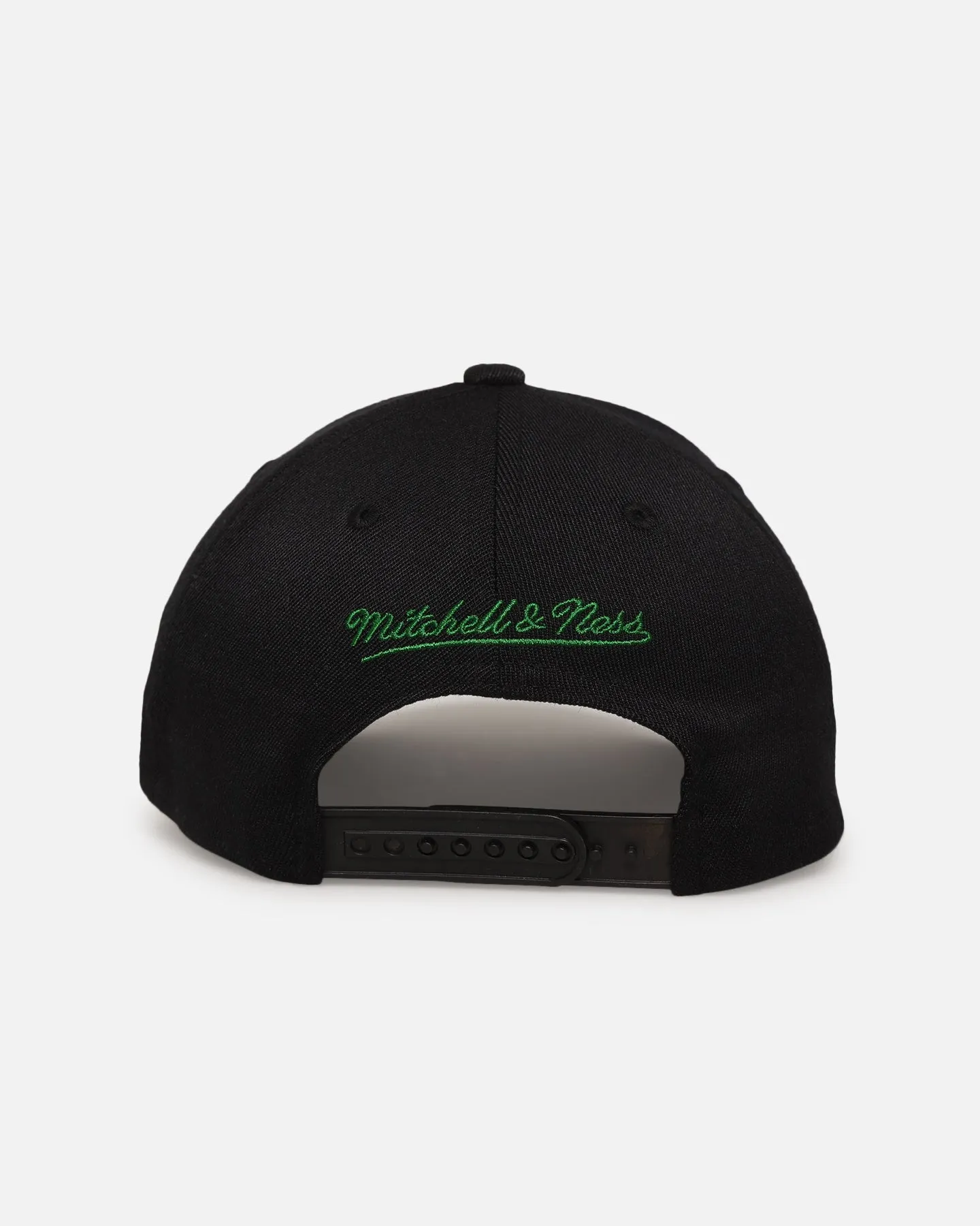 Mitchell & Ness Boston Celtics 'Old English Classic' MVP Snapback Black