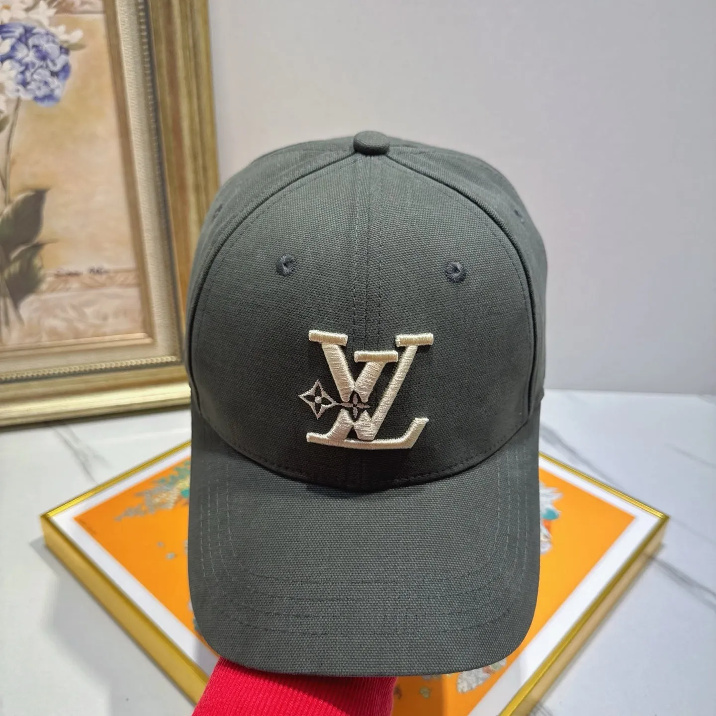 Multi-color classic style hats