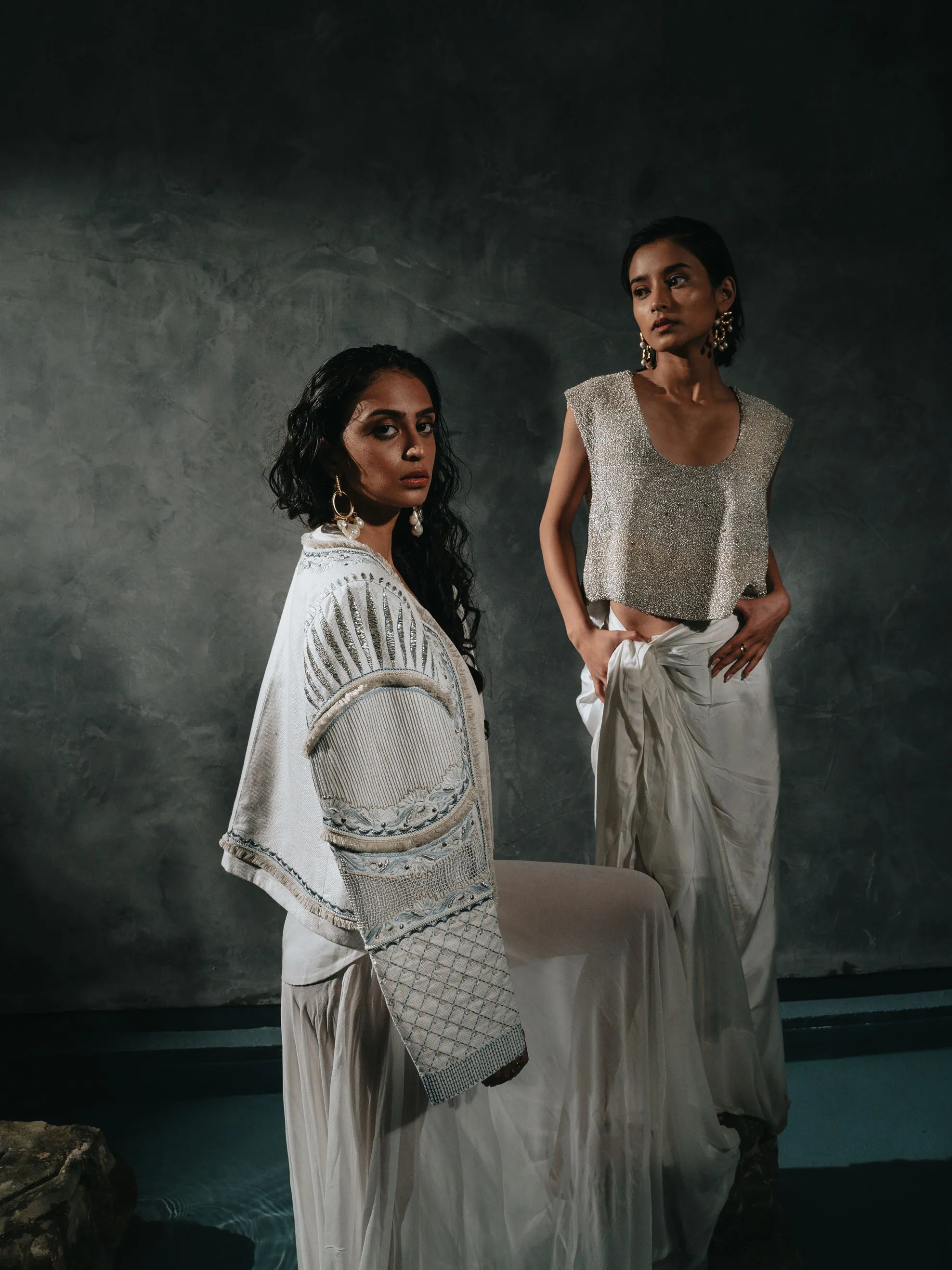 New Season Summer to Fall 2024-Limited Edition-Jacket Embroidered Linen White-CH2/18-Senso-Fashion Edit Hemji