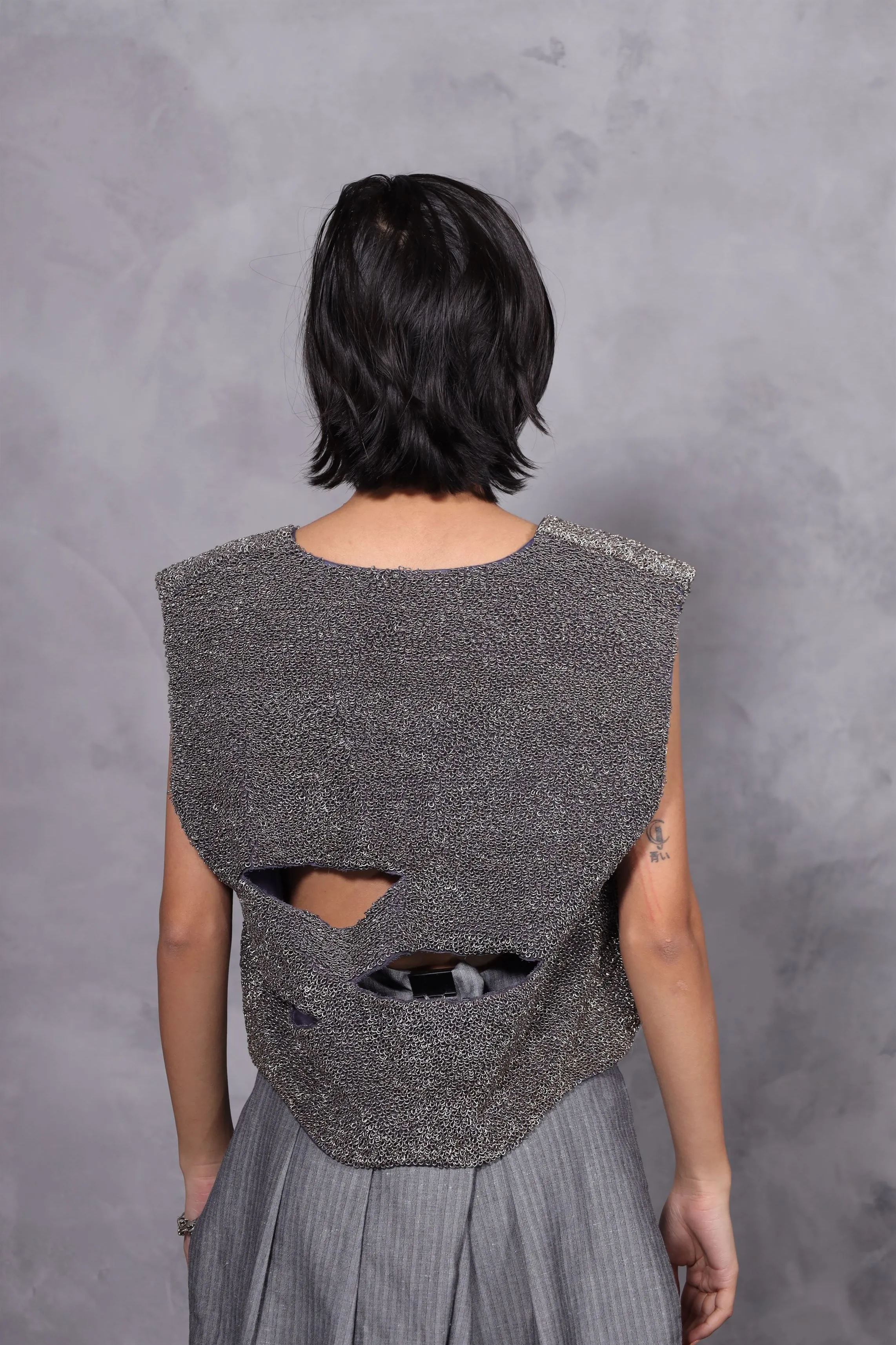 New Season Summer to Fall 2024-Limited Edition-Top Embroidered Cotton Charcoal-CH2/11-Senso-Fashion Edit Hemji