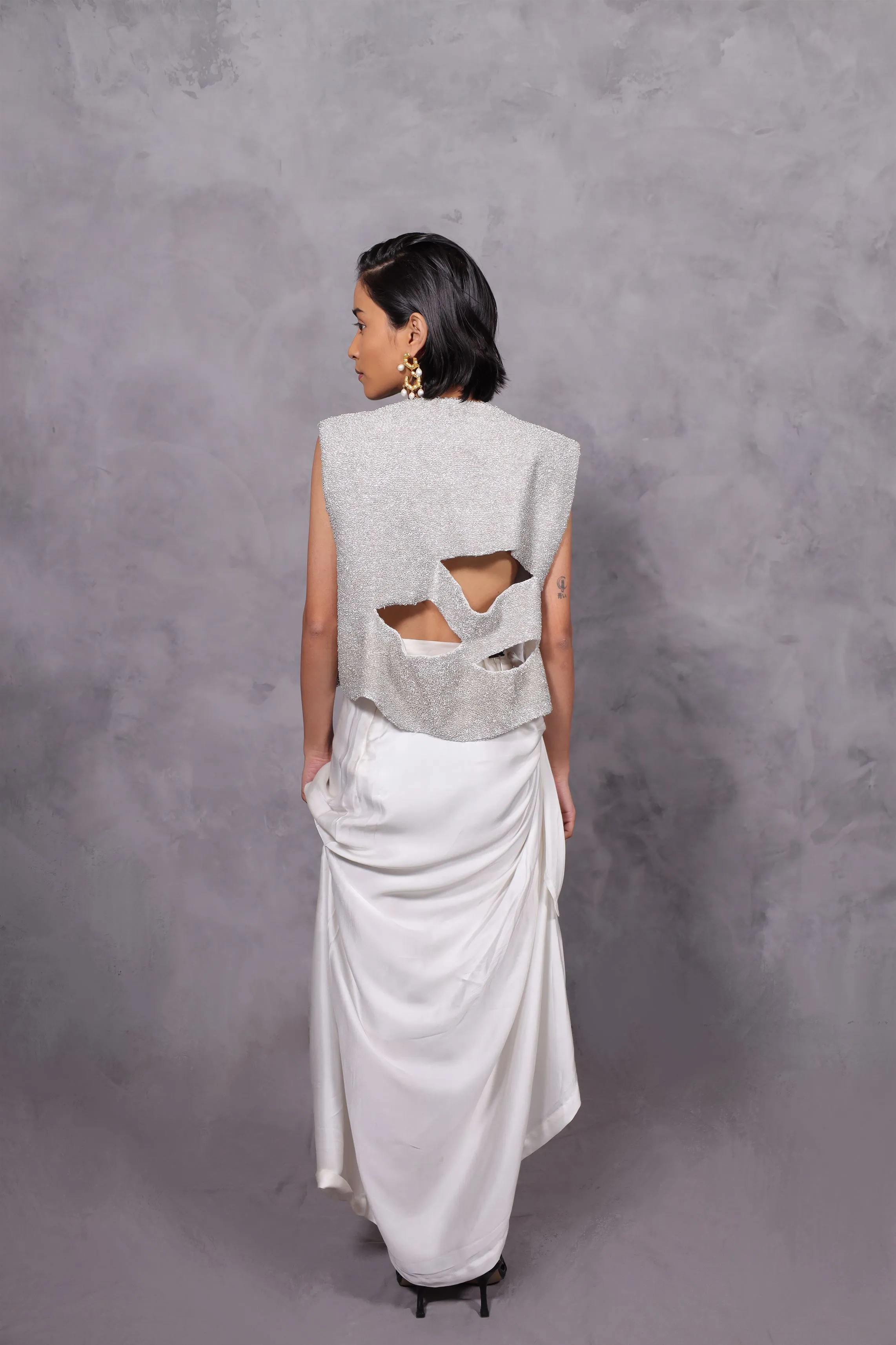New Season Summer to Fall 2024-Limited Edition-Top Embroidered Cotton Silver-CH2/12-Senso-Fashion Edit Hemji