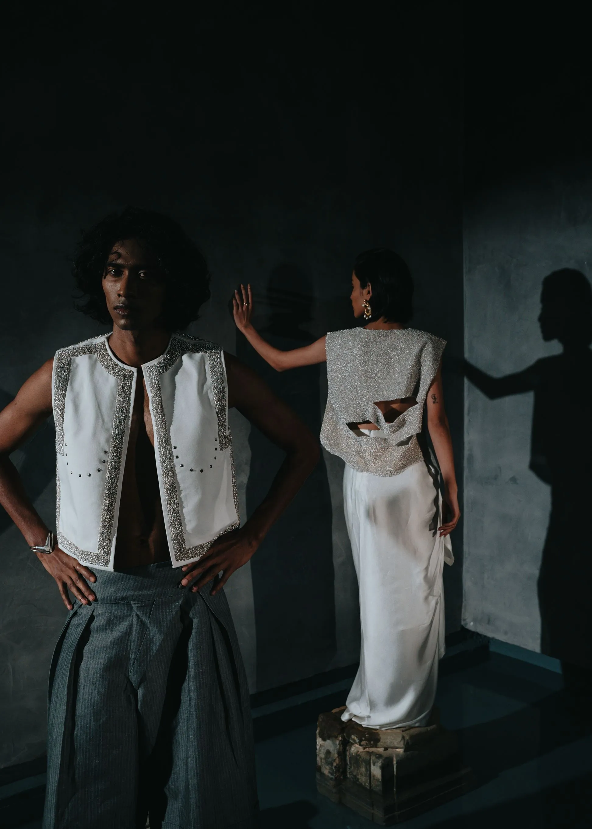 New Season Summer to Fall 2024-Limited Edition-Top Embroidered Cotton Silver-CH2/12-Senso-Fashion Edit Hemji