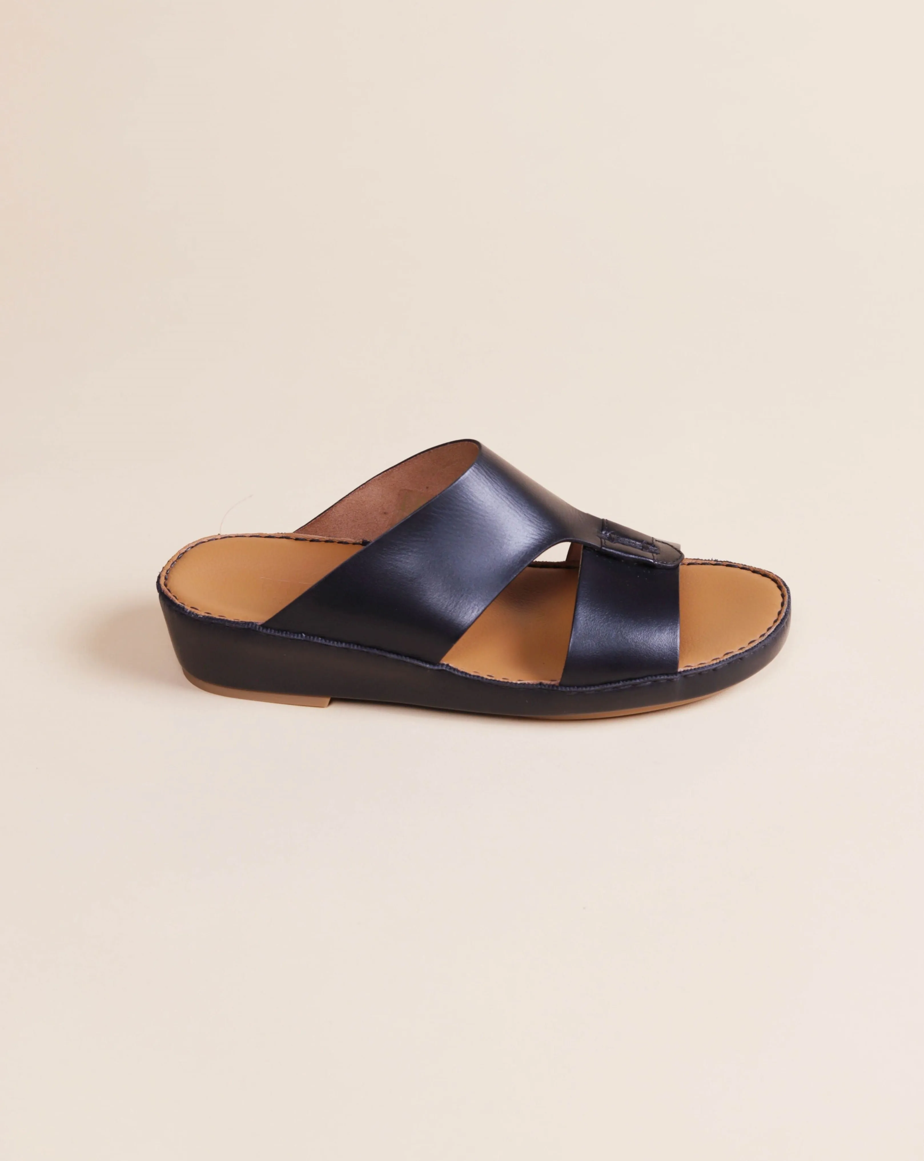 P3298 CAESAR GOTEBORG NAPPA BLACK
