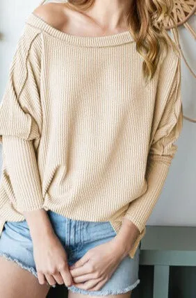 Riley Exposed Seam Lantern Sleeve Top - Online Exclusive