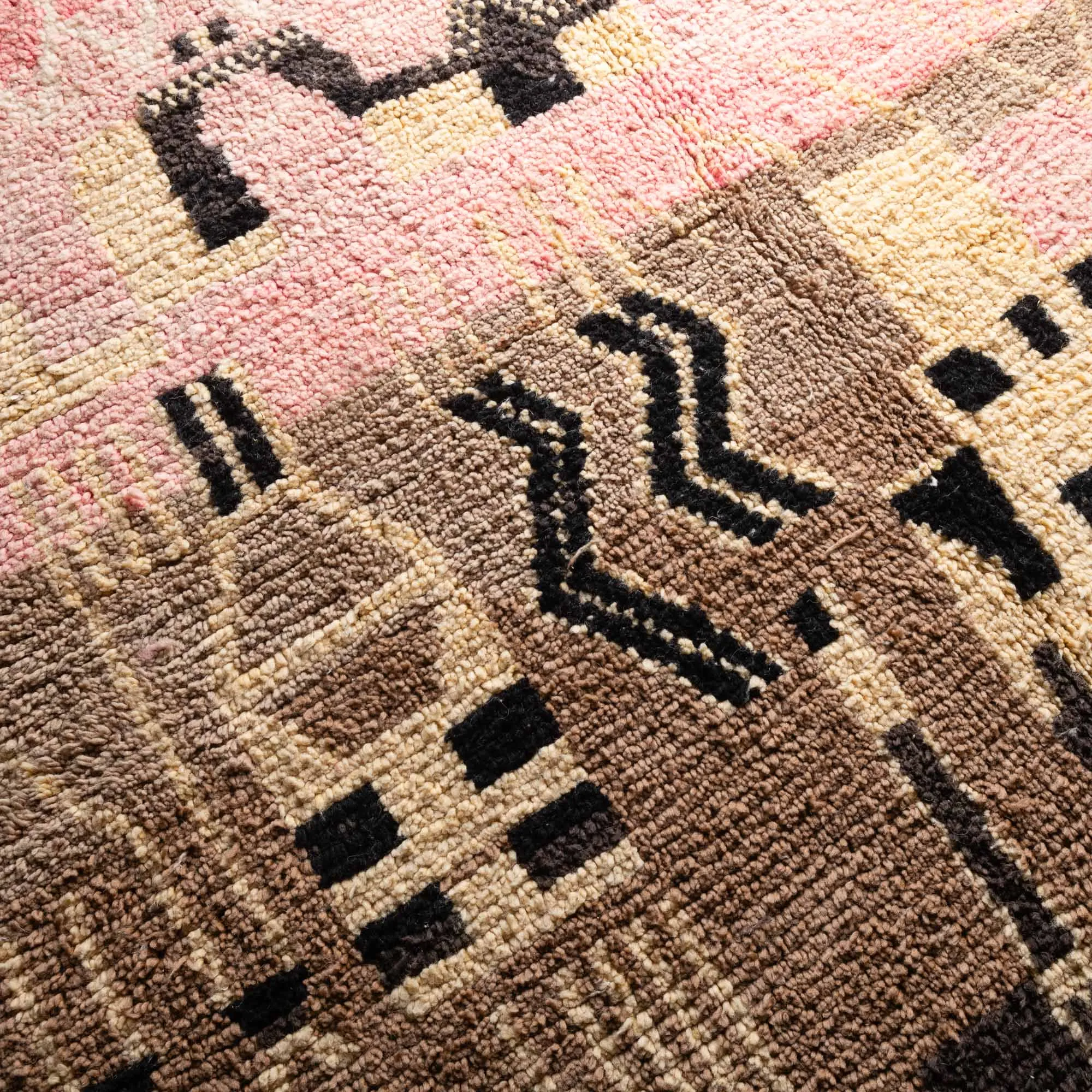 Sondos - vintage boujad rug