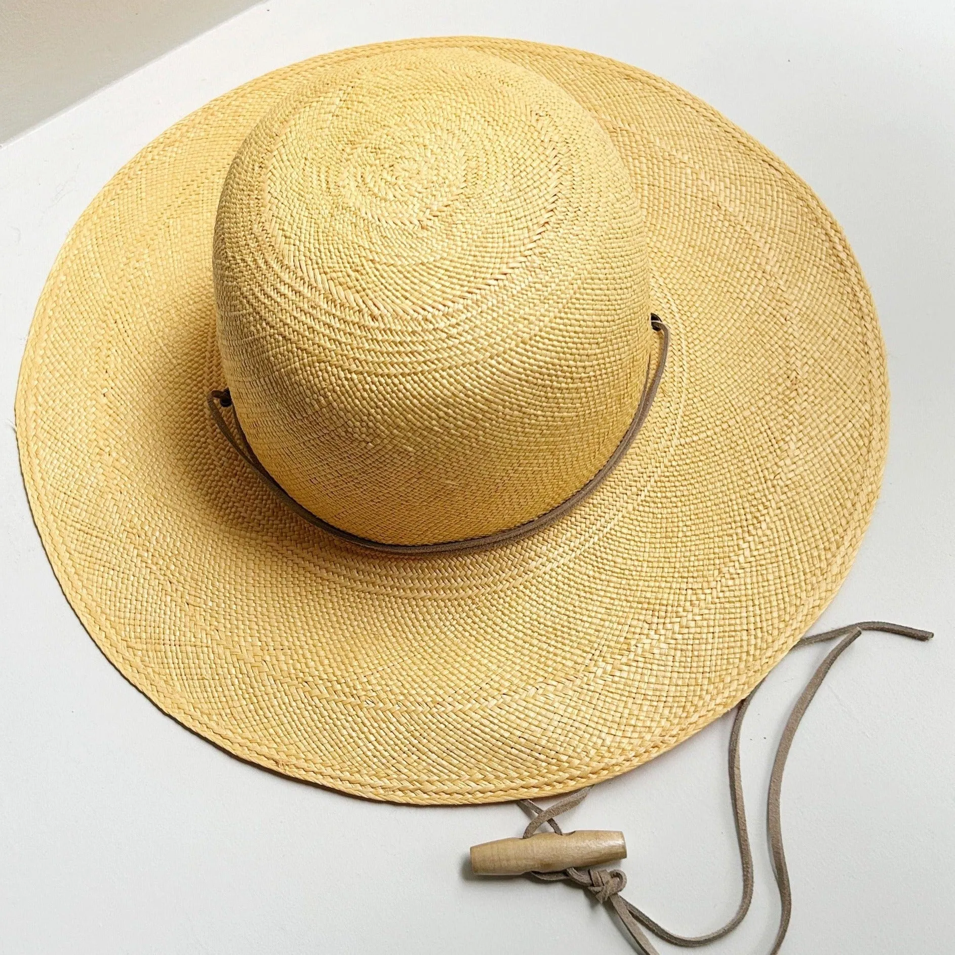 Suncrest Sun Hat in Panama Straw