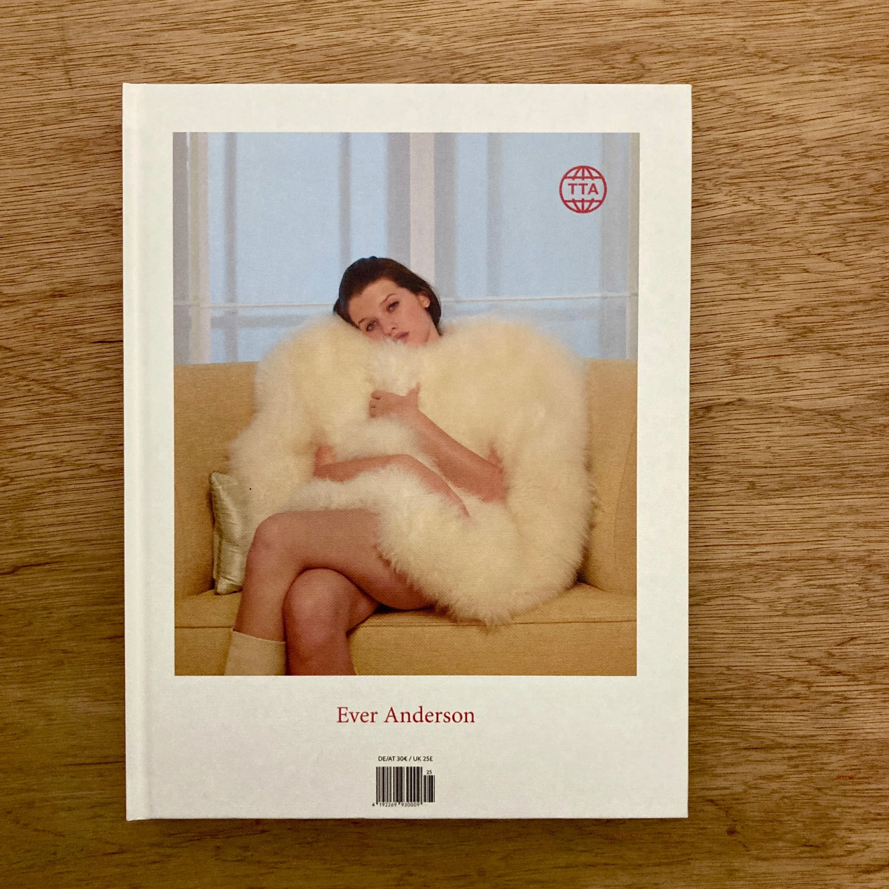 The Travel Almanac Issue 25 (Multiple Covers)