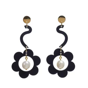 Toolally Earrings - Pearl Daisy Drops