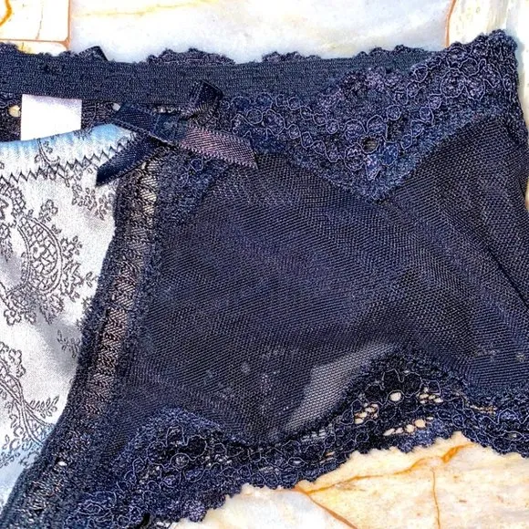 Victoria Secret Very Sexy Lace String Bikini Panty Small Vintage