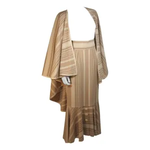 VINTAGE Circa 1960s Cream & Nude Wool Cape & Skirt Set Size 6-10
