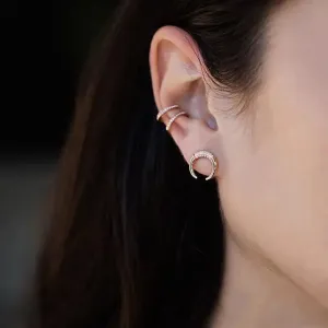 Vintage Crescent Moon Gothic Stud Earrings – Classic Lunar Design