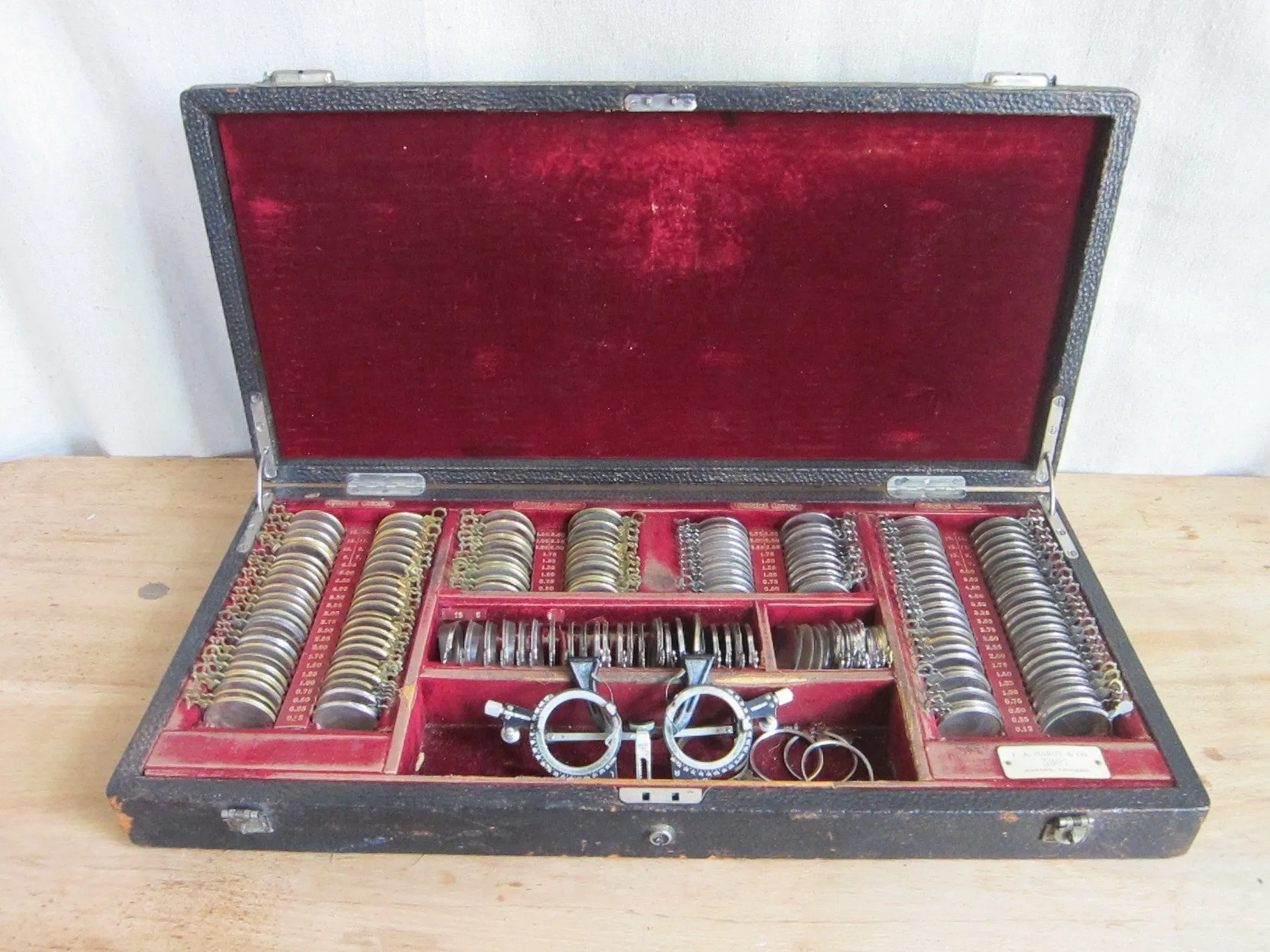Vintage F A Hardy & Co Optometrist Set - 5307
