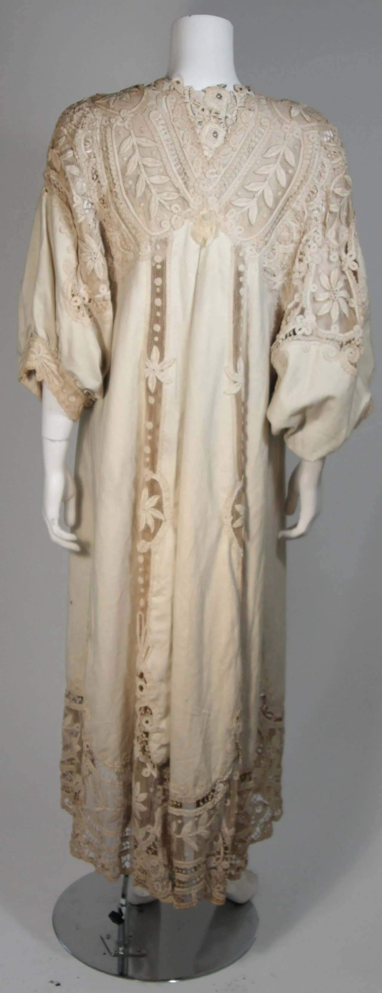 VINTAGE Lace Coat with Bell Sleeve Detail