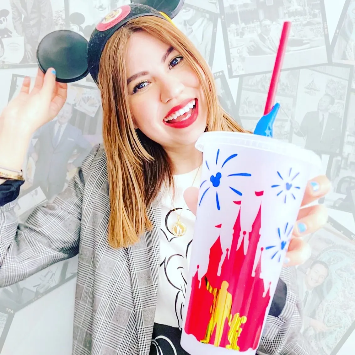 Walt and Mouse Castle Cup