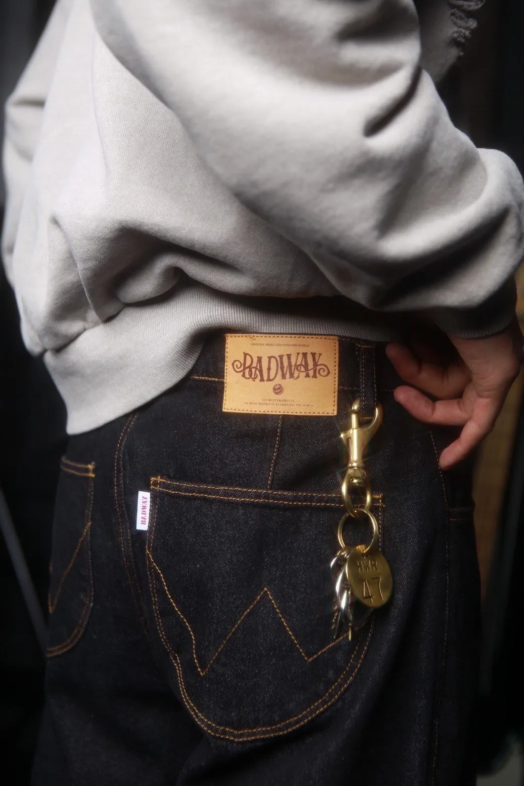 Wave Classic denim pants