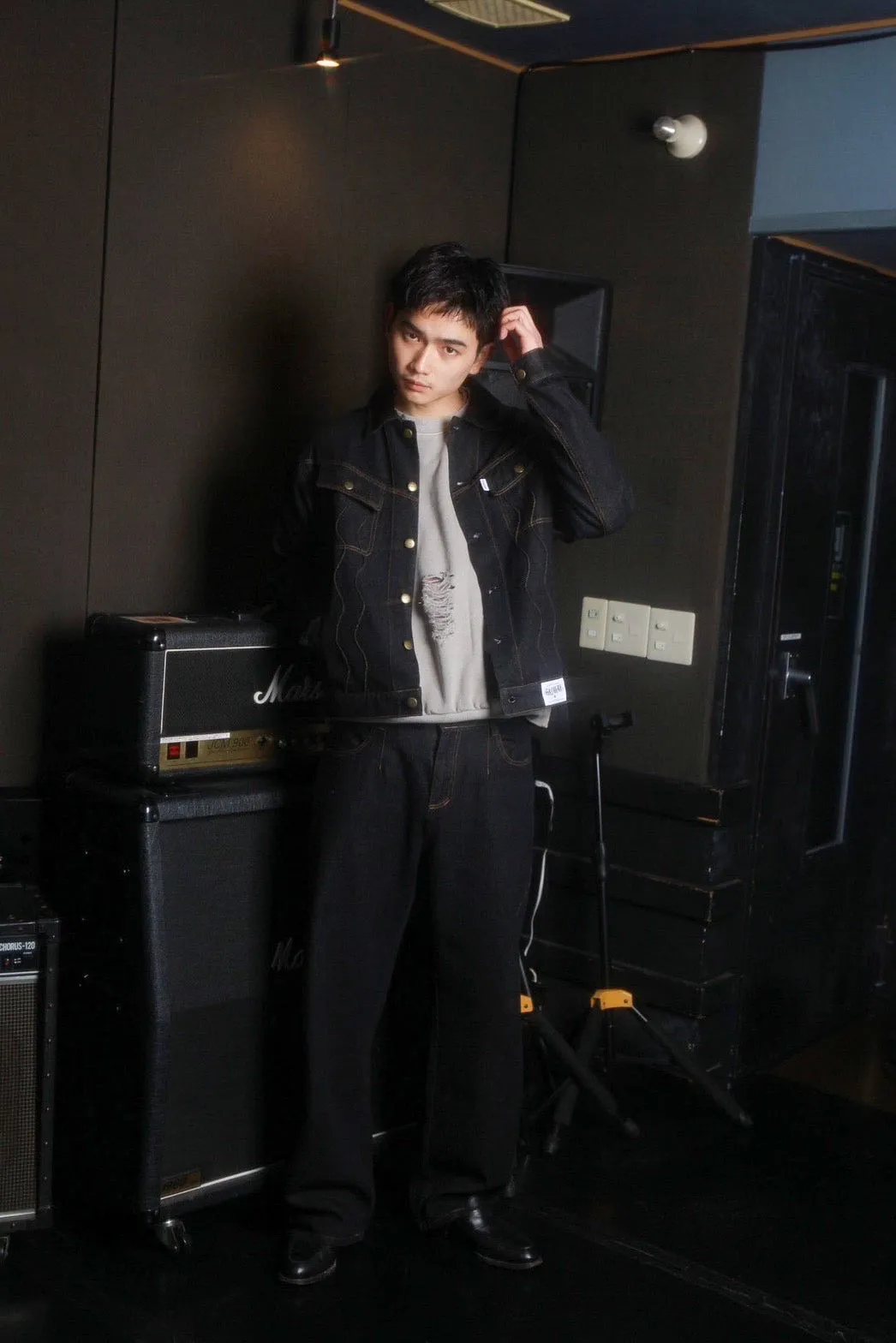 Wave Classic denim pants