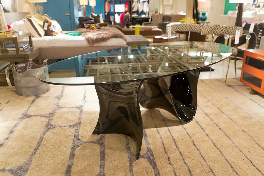 Wave Fixed Oval Dining Table With Black Base- Tonin Casa
